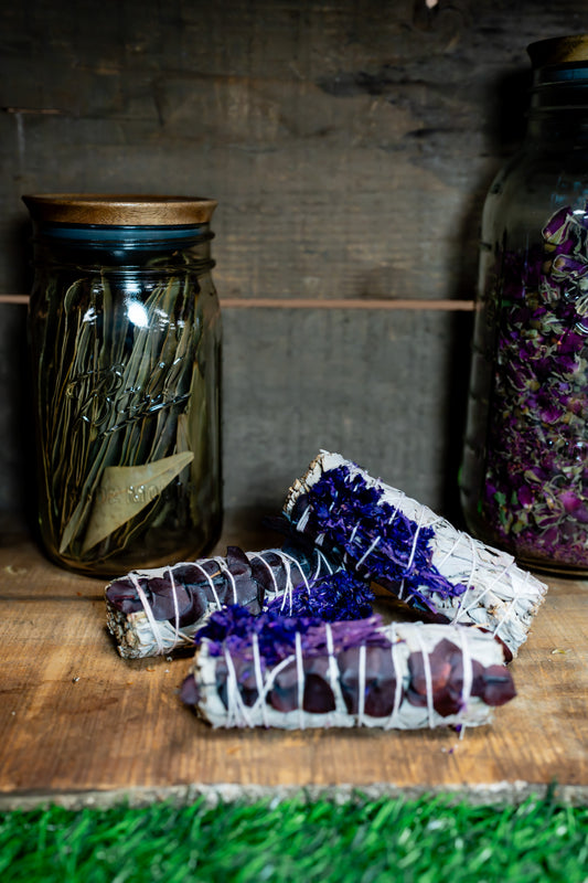 Purple Sinuata, Eucalyptus, and White Sage Bundle