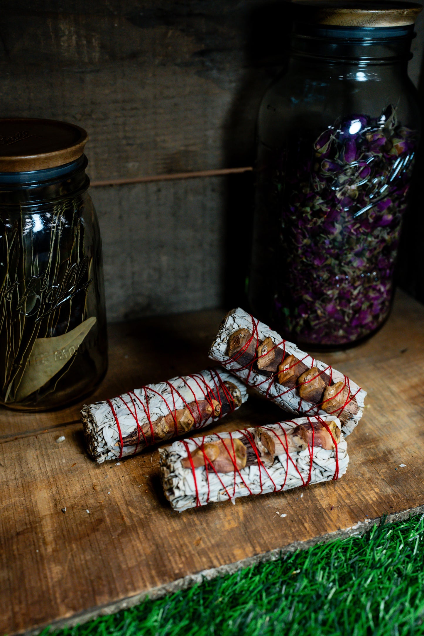 Pinecone and White Sage Bundle